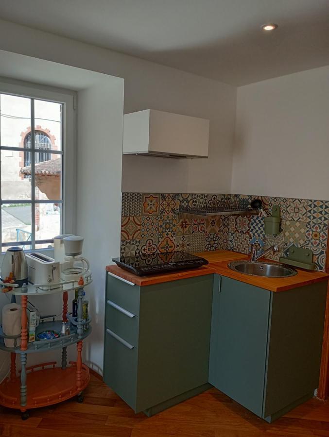 Cosy Studio A Salernes Bagian luar foto